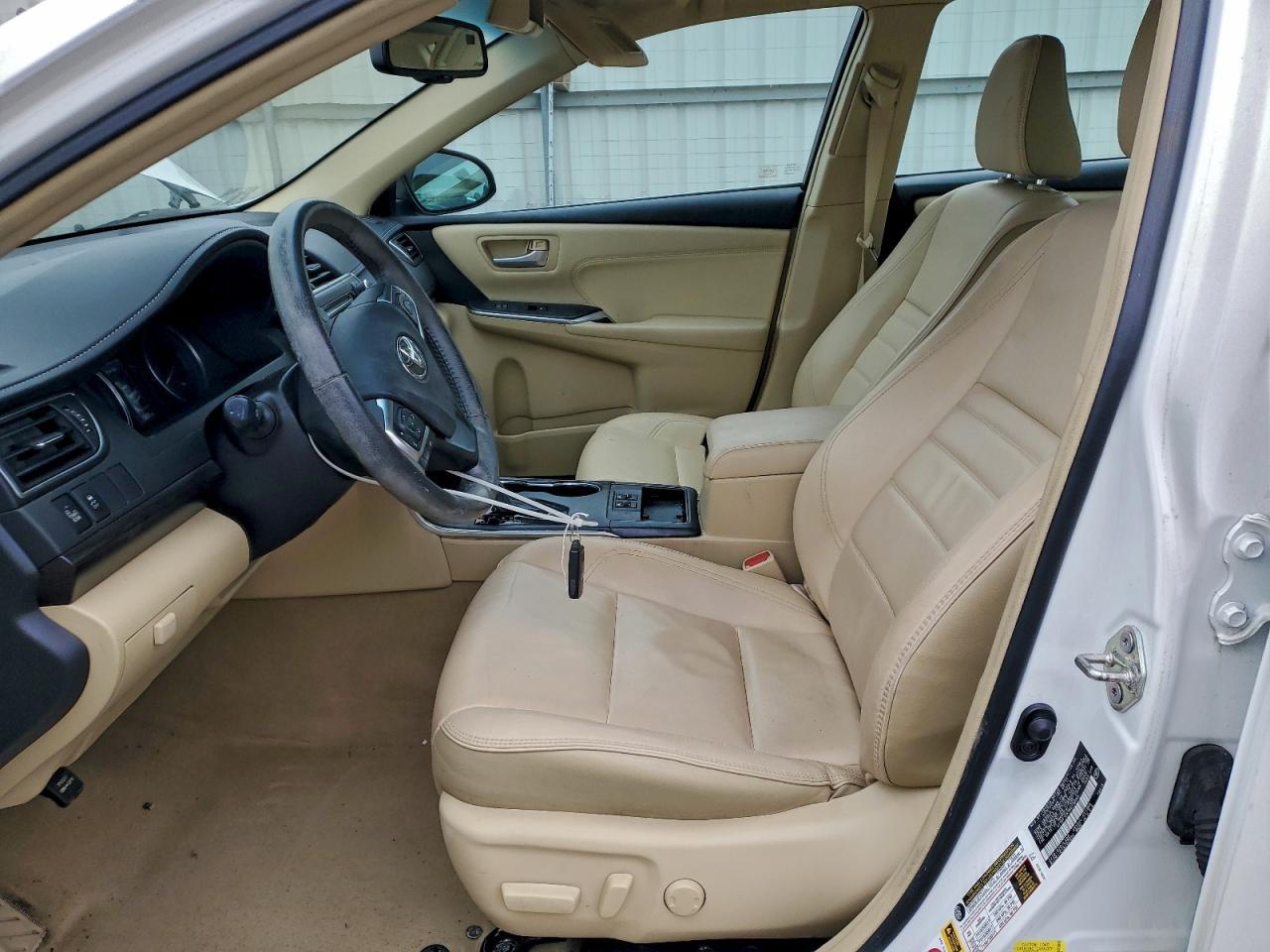 2017 TOYOTA CAMRY
