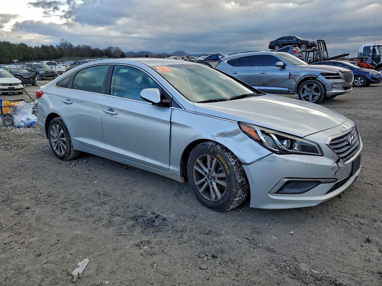 2016 HYUNDAI SONATA