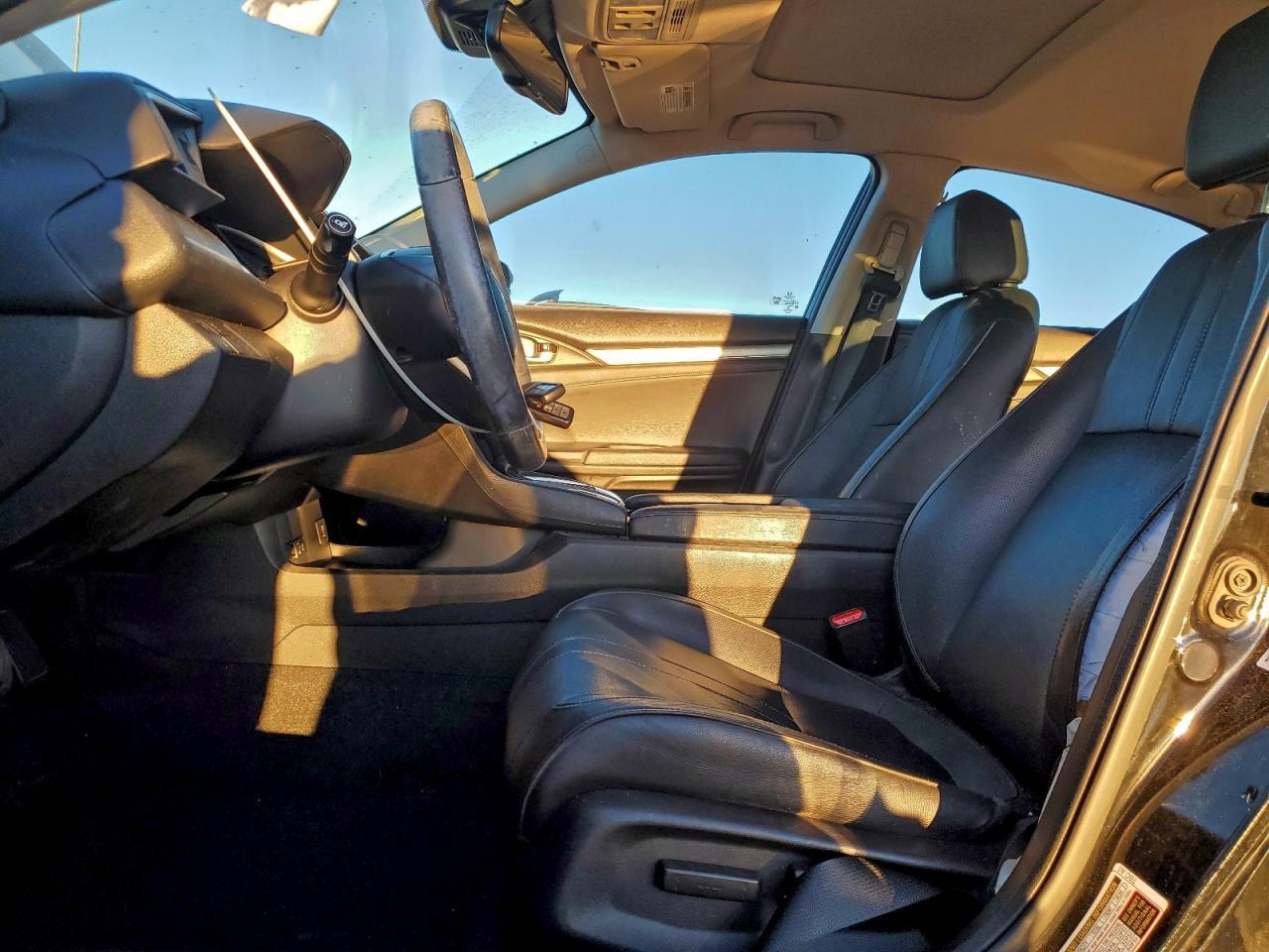2016 HONDA CIVIC