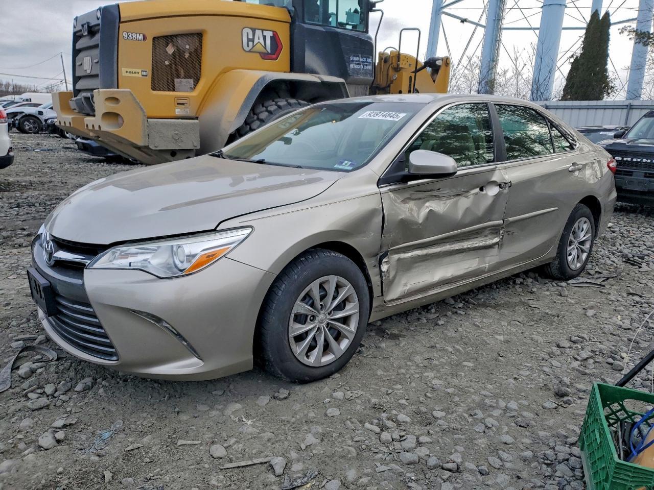 2017 TOYOTA CAMRY