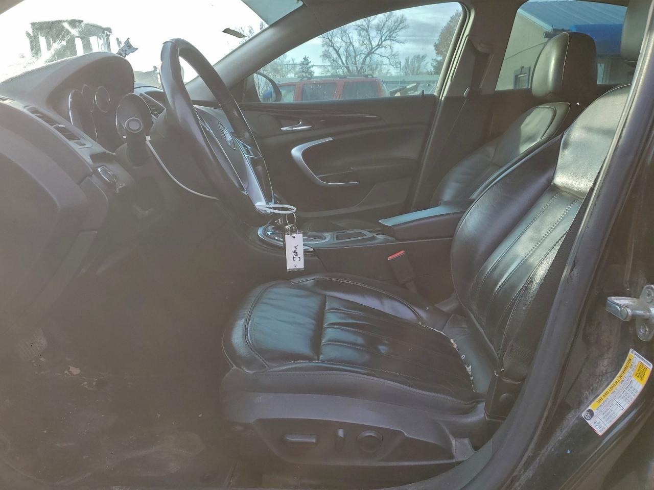 2013 BUICK Regal