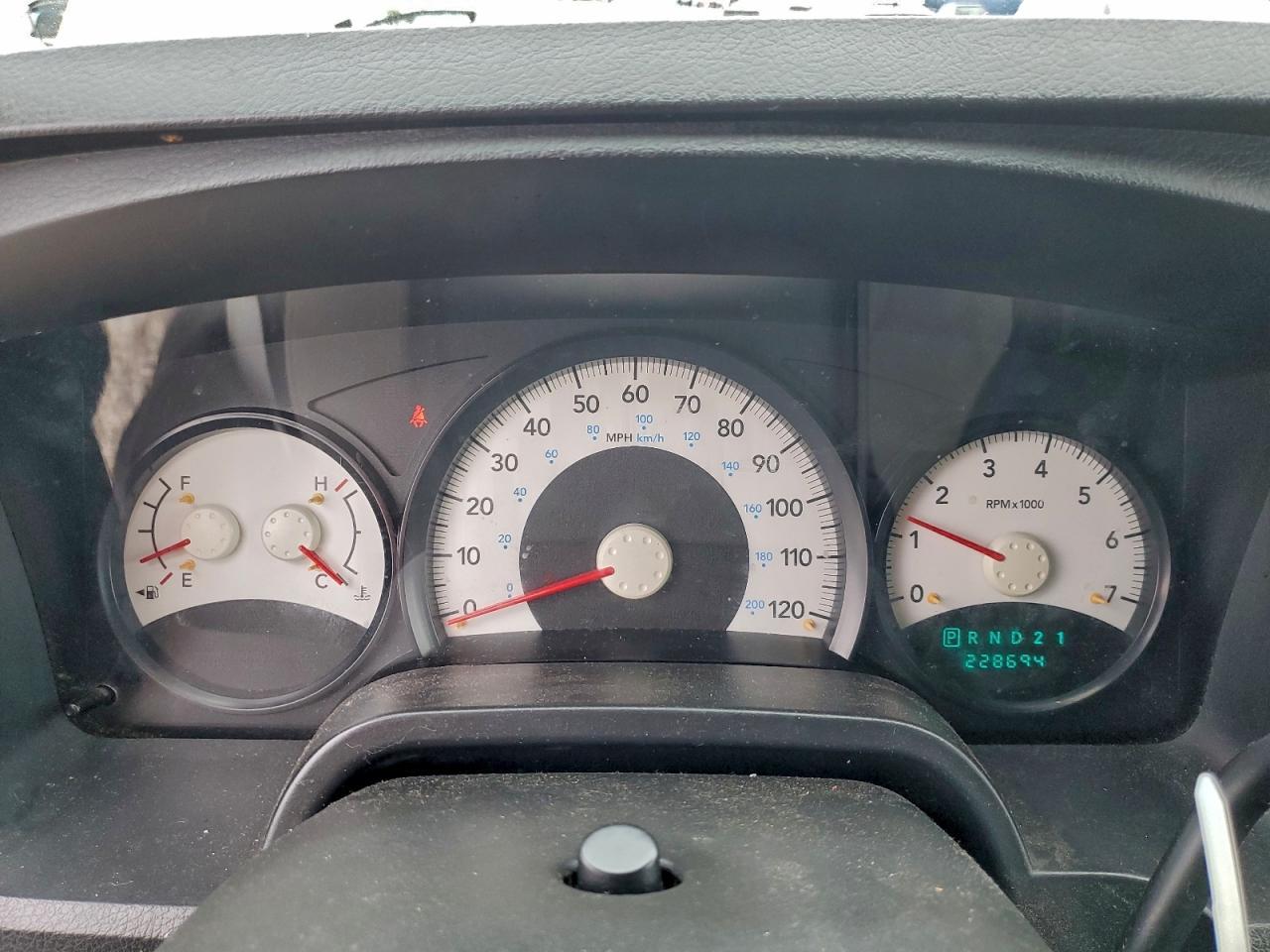 2011 DODGE Dakota