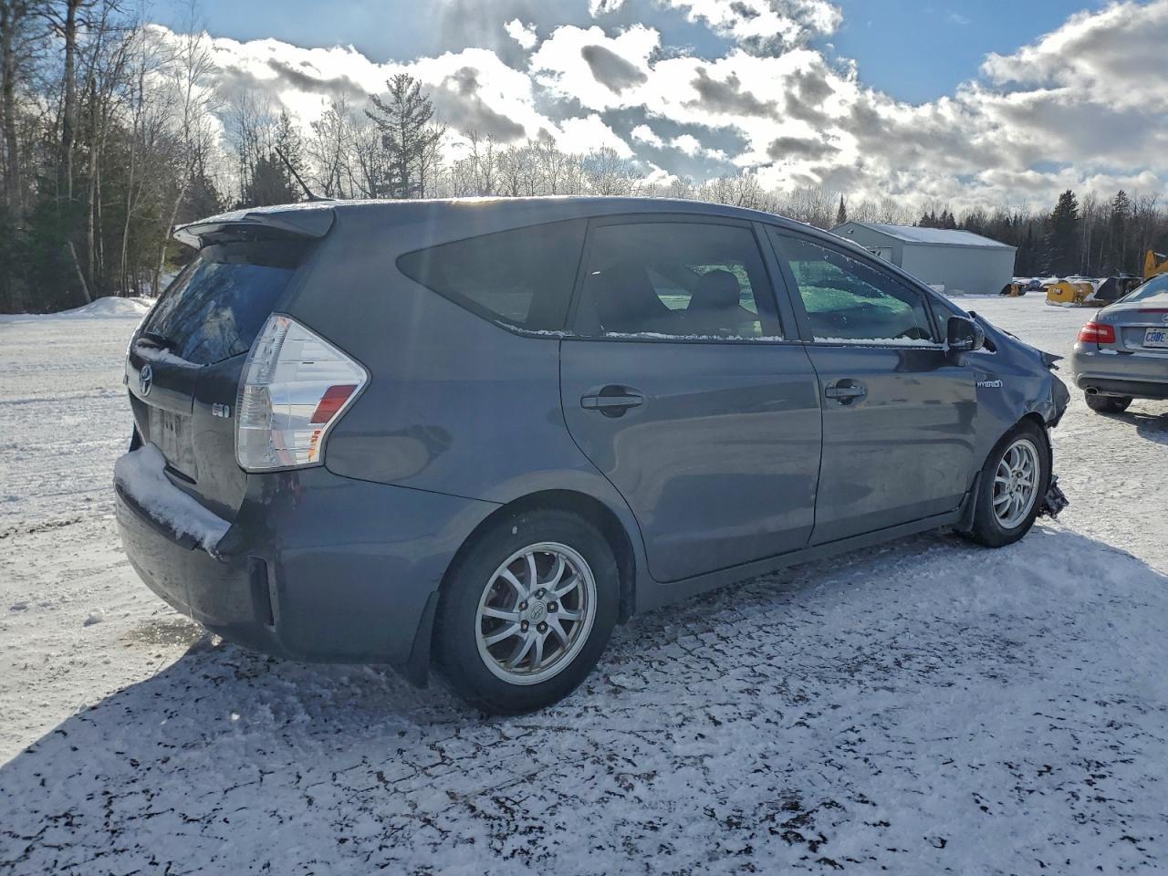 2012 TOYOTA PRIUS V