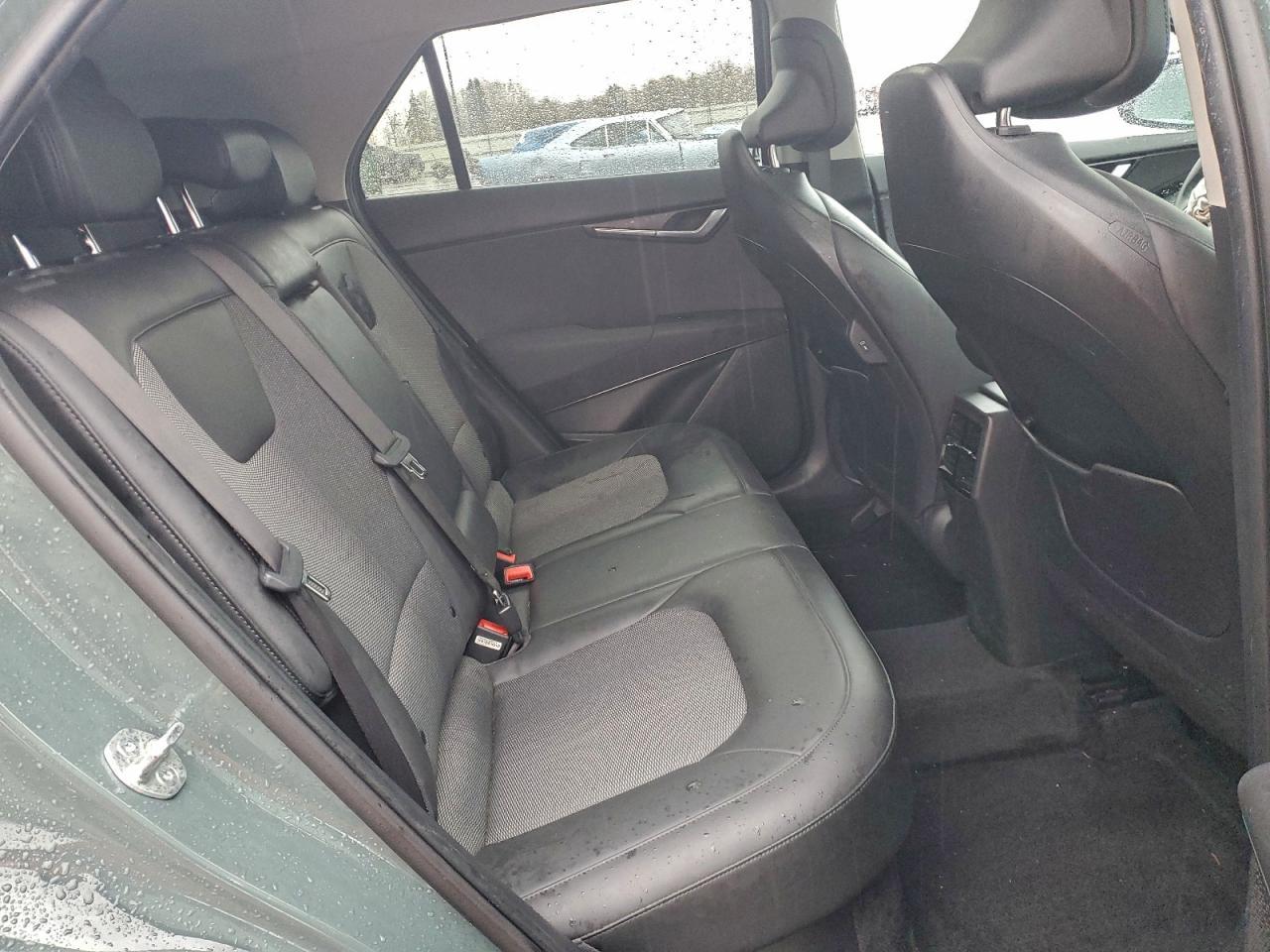2023 KIA Niro