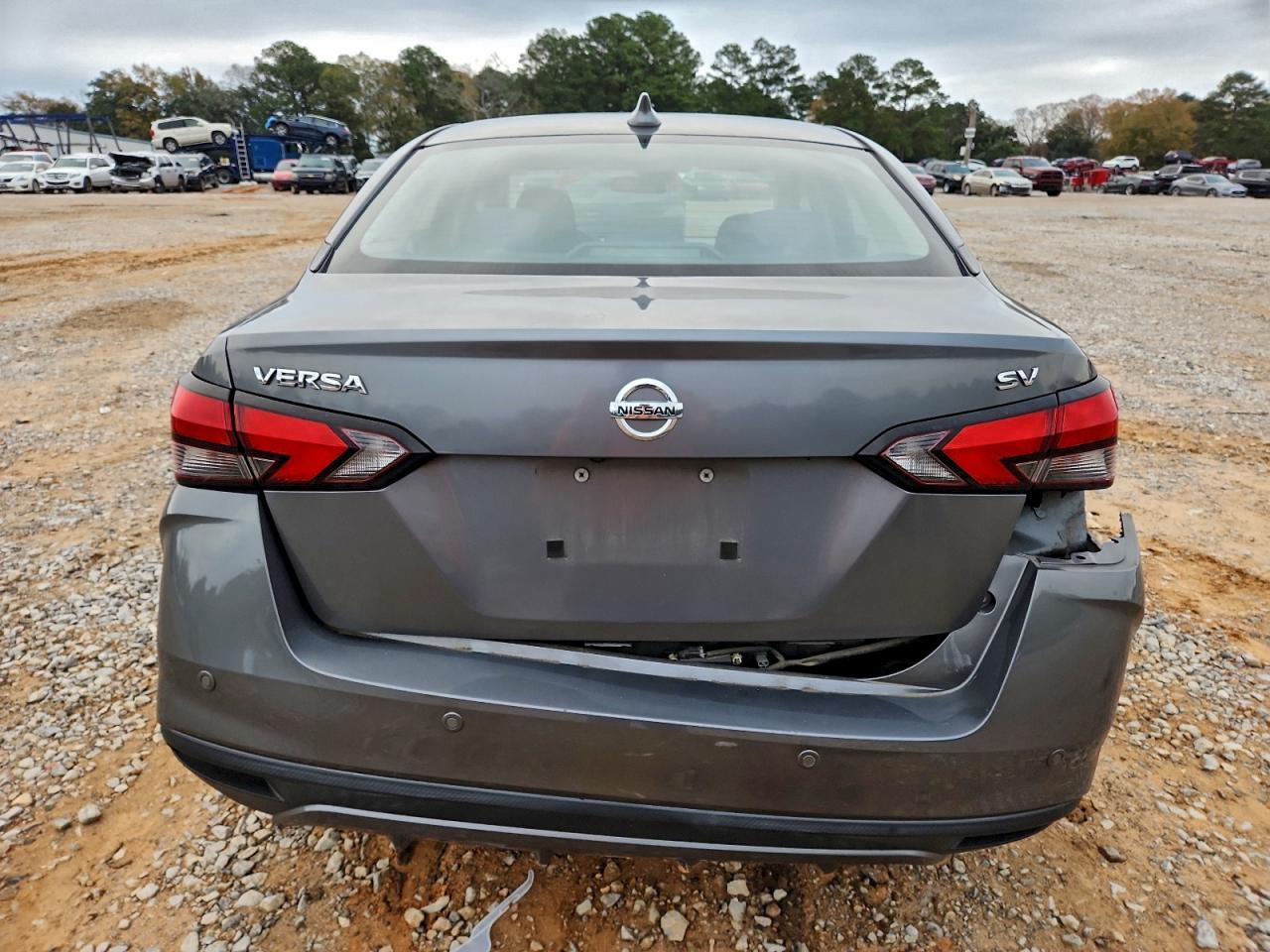 2020 NISSAN VERSA