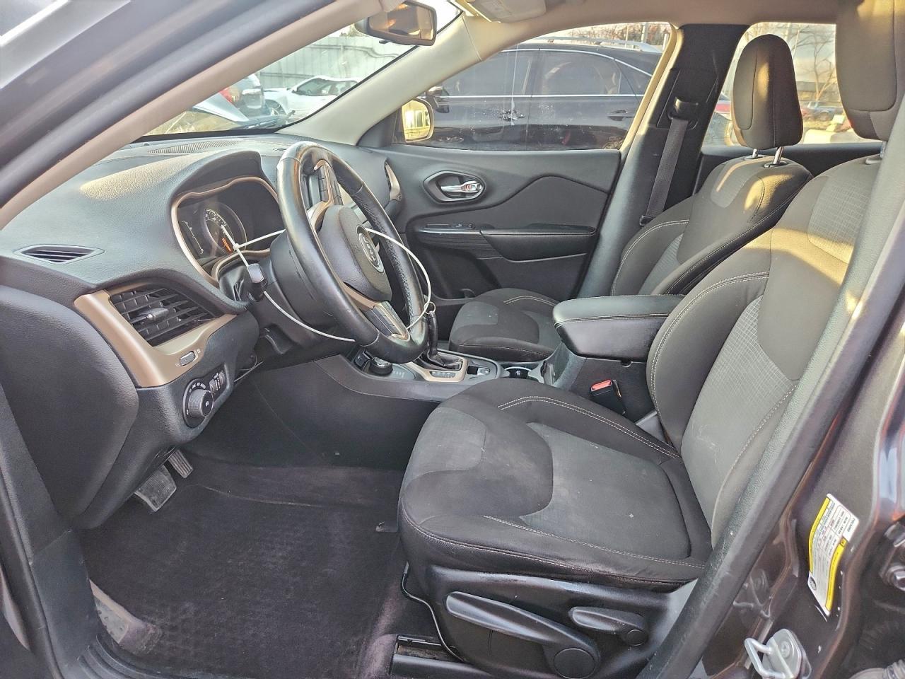 2016 JEEP CHEROKEE