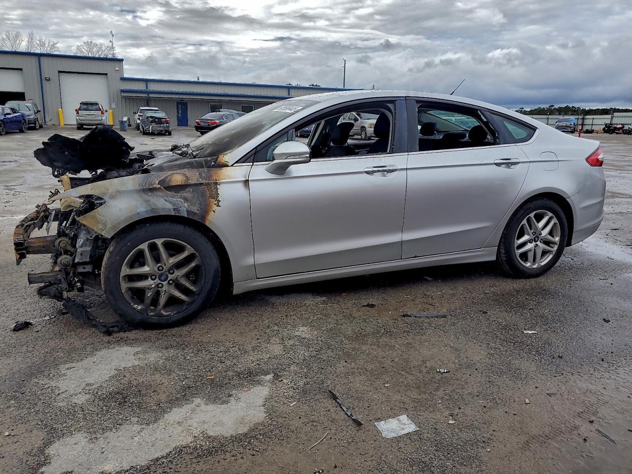 2013 FORD FUSION