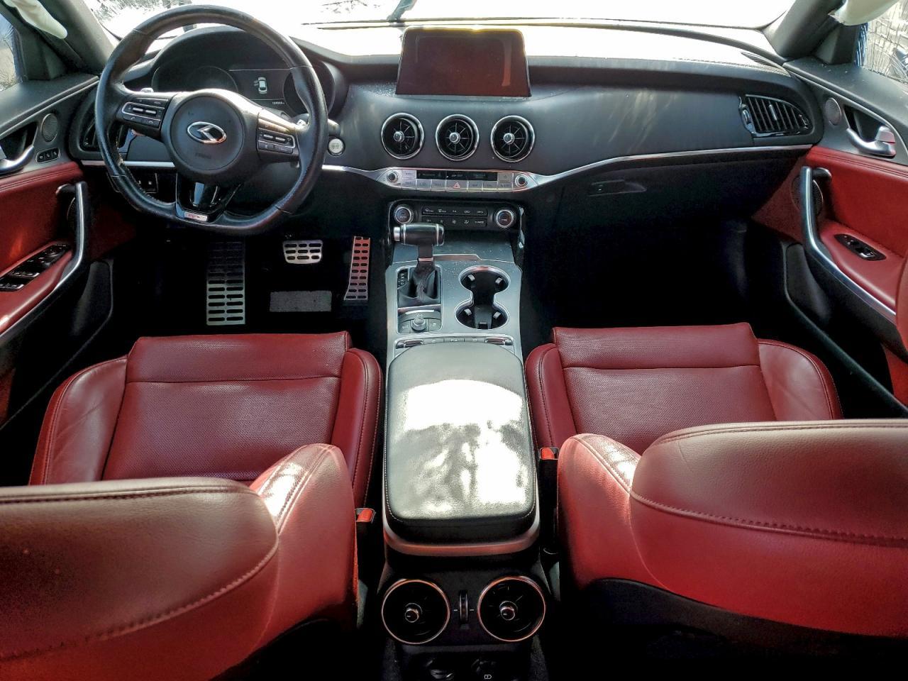 2019 KIA Stinger