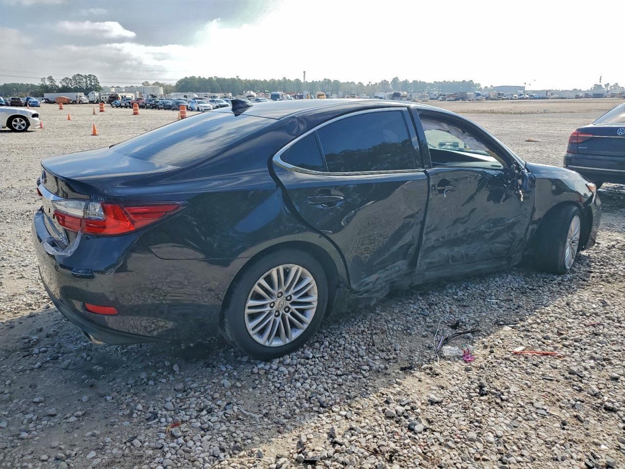 2016 LEXUS ES 350