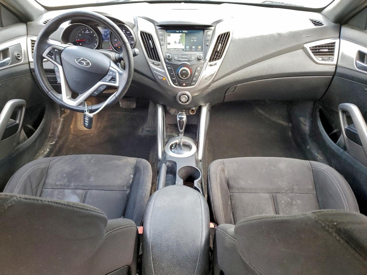 2017 HYUNDAI VELOSTER