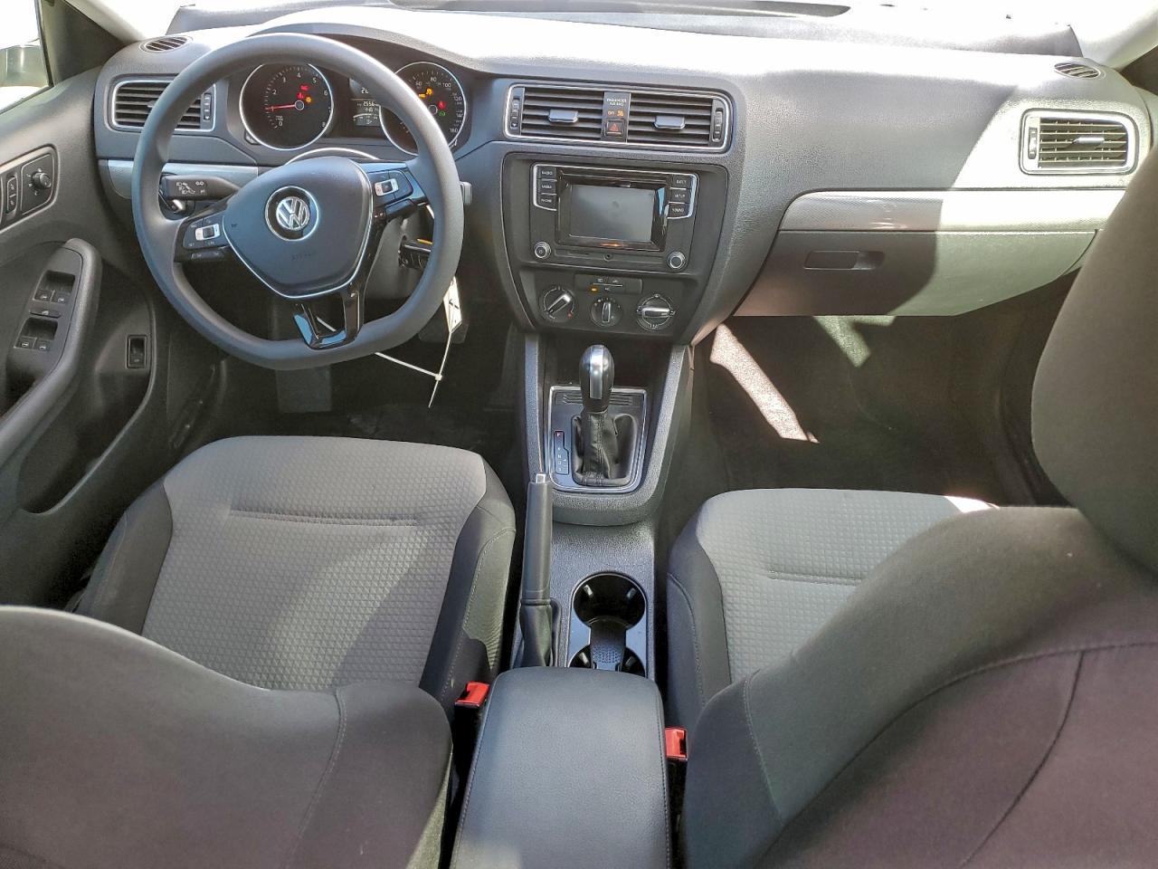 2017 VOLKSWAGEN JETTA