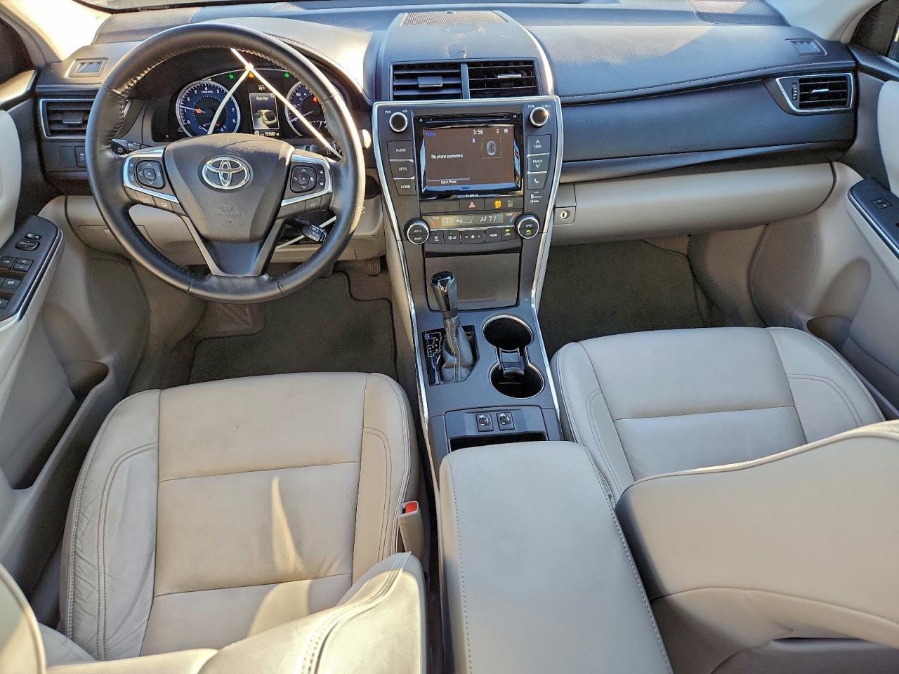 2016 TOYOTA CAMRY