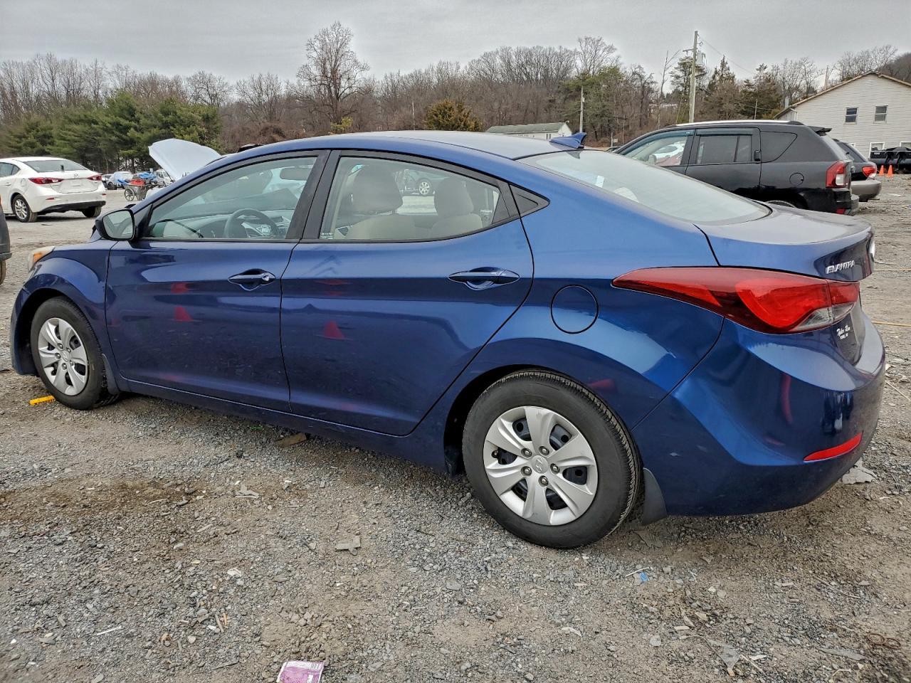 2016 HYUNDAI ELANTRA