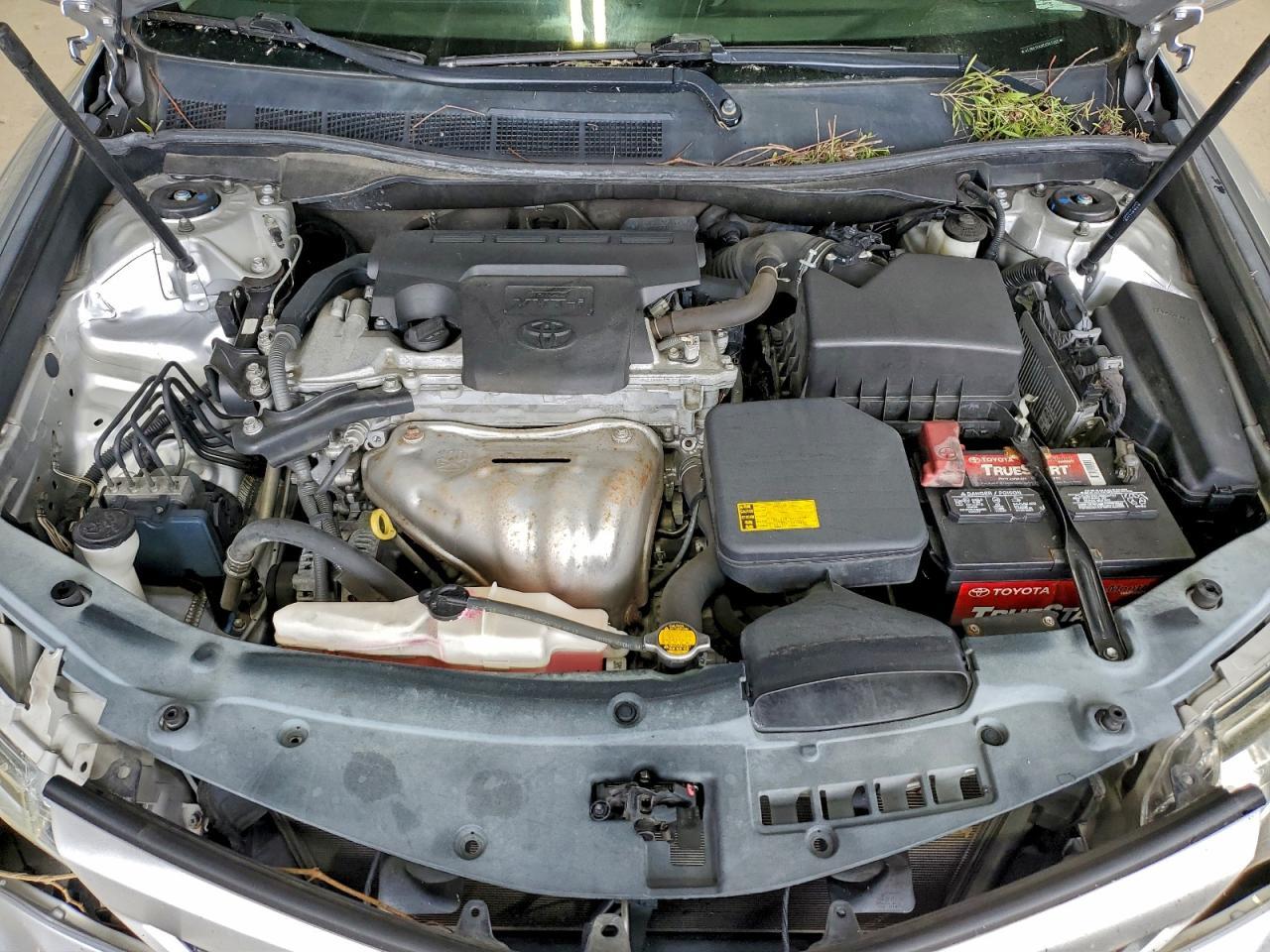 2014 TOYOTA CAMRY