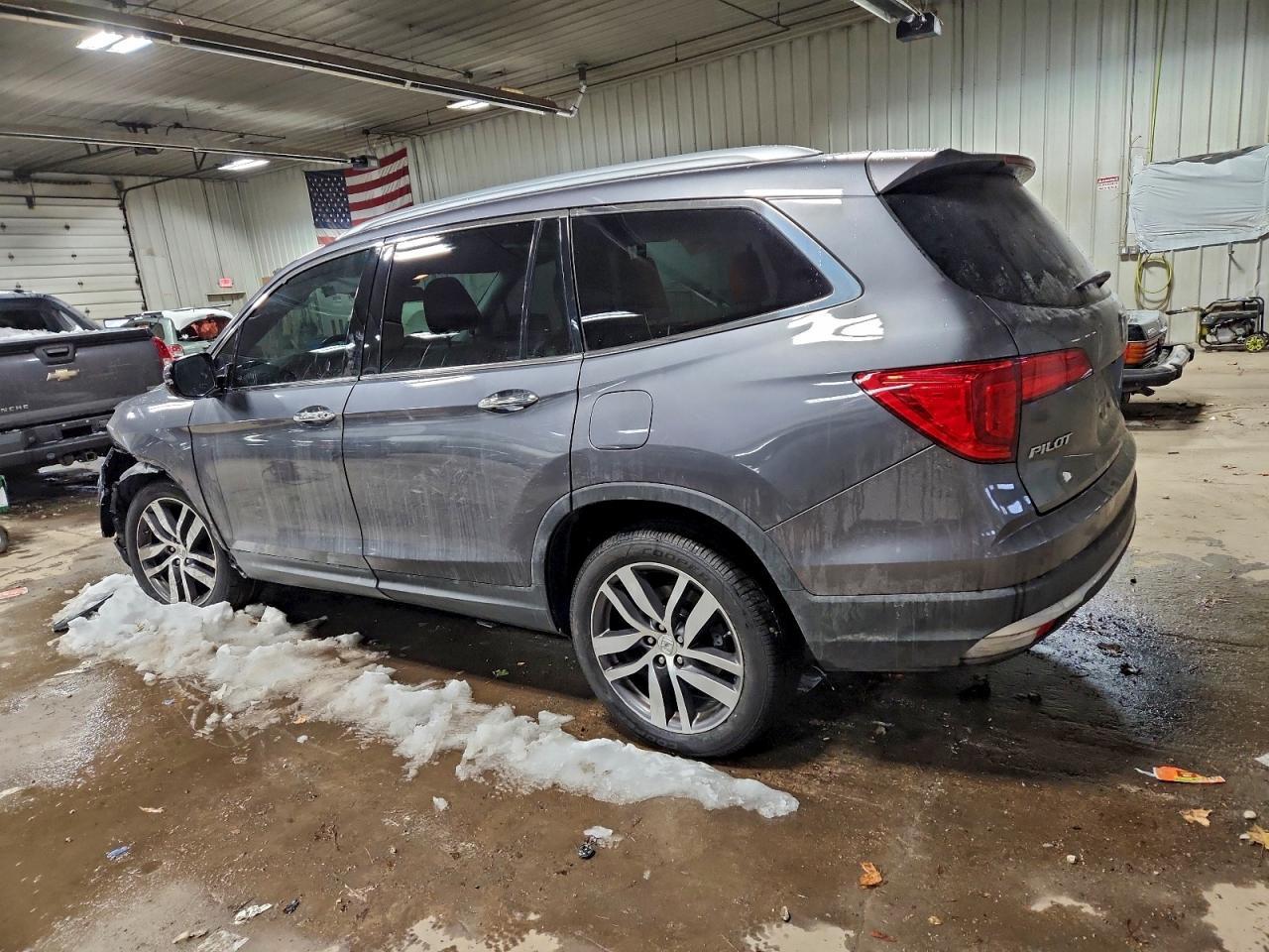 2016 HONDA PILOT
