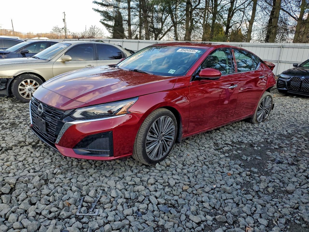 2024 NISSAN ALTIMA