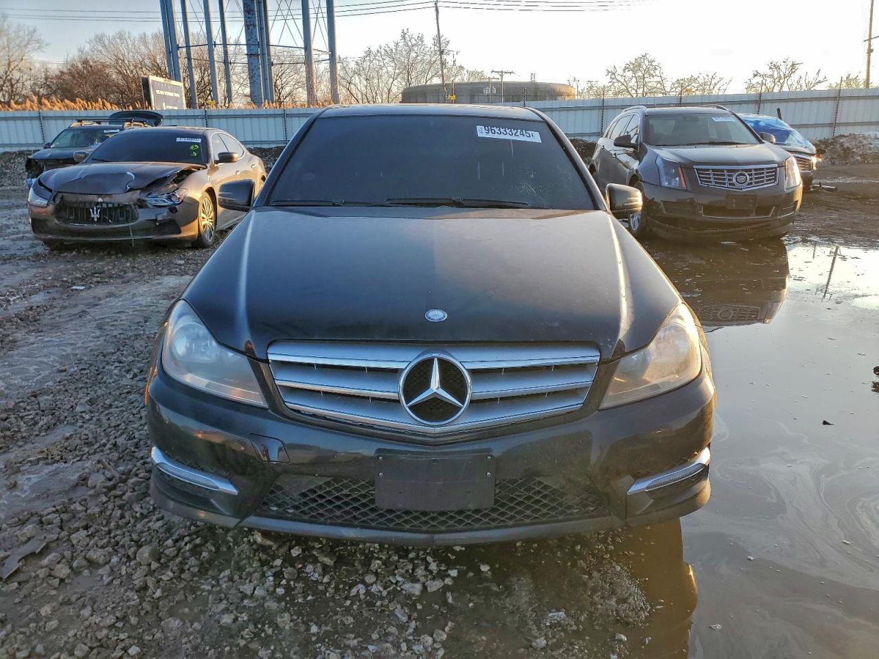 2012 MERCEDES-BENZ C-CLASS