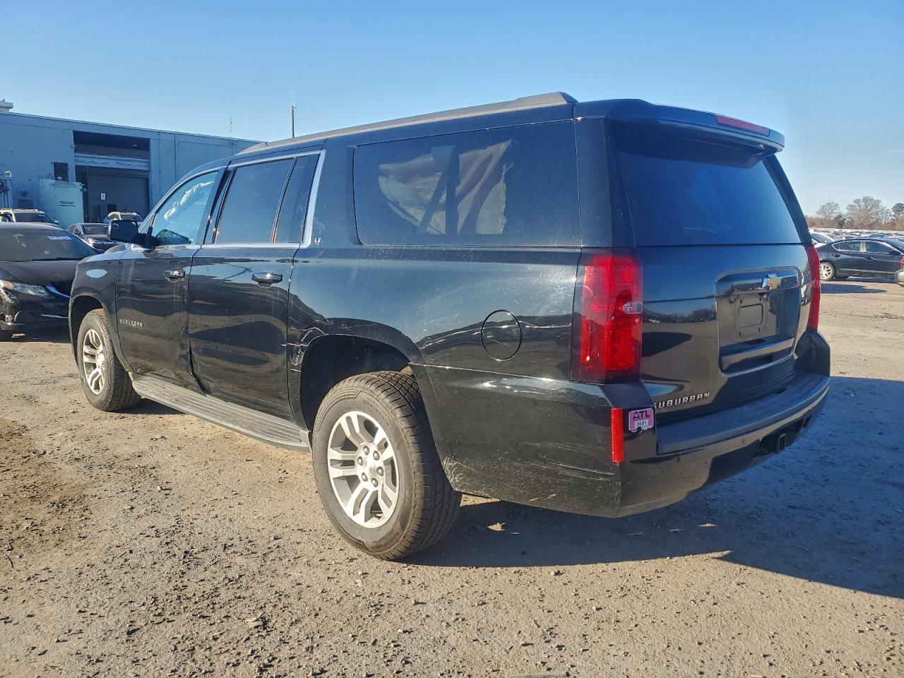 2016 CHEVROLET Suburban