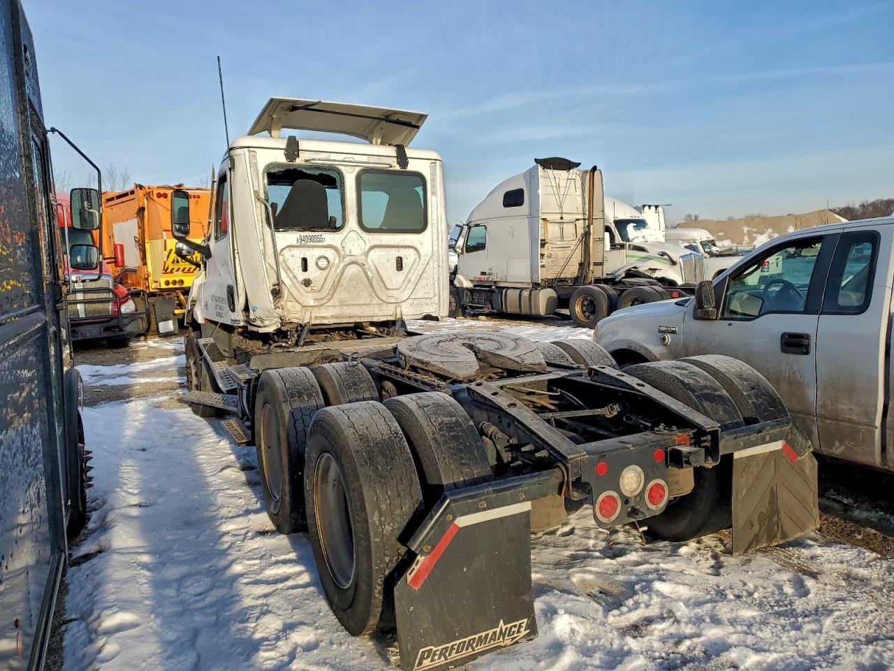 2024 FREIGHTLINER CASCADIA