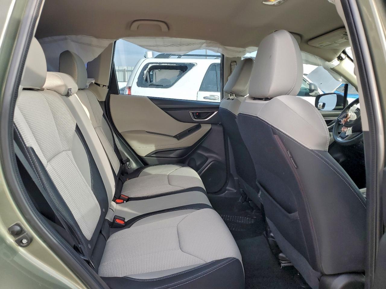2021 SUBARU FORESTER