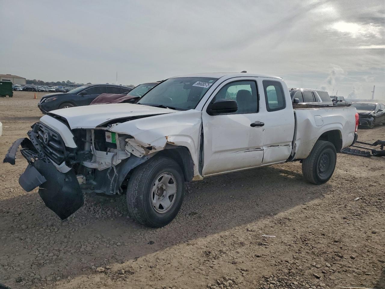 2017 TOYOTA TACOMA