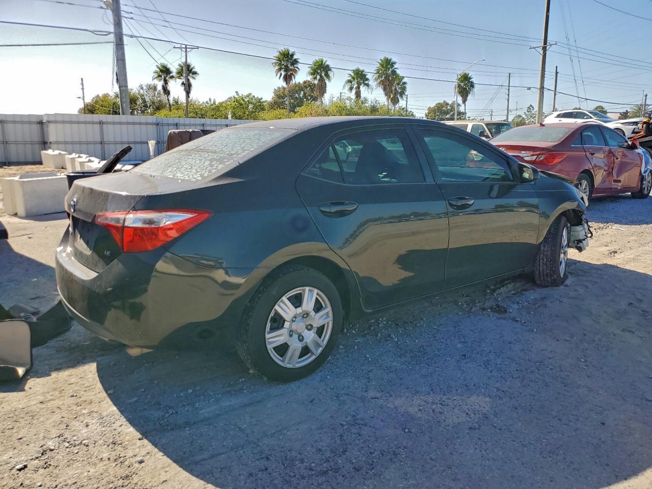 2015 TOYOTA COROLLA