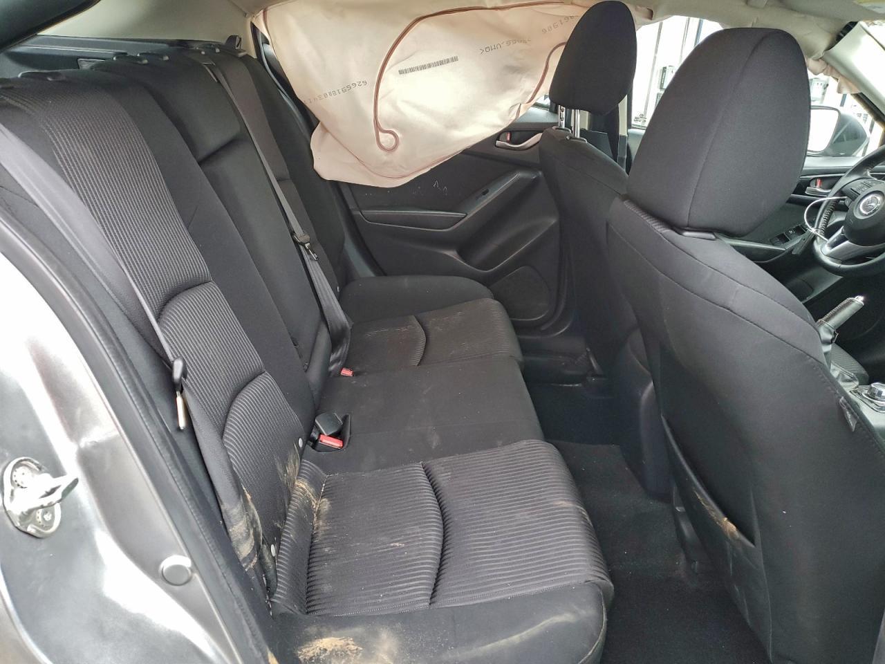 2015 MAZDA 3