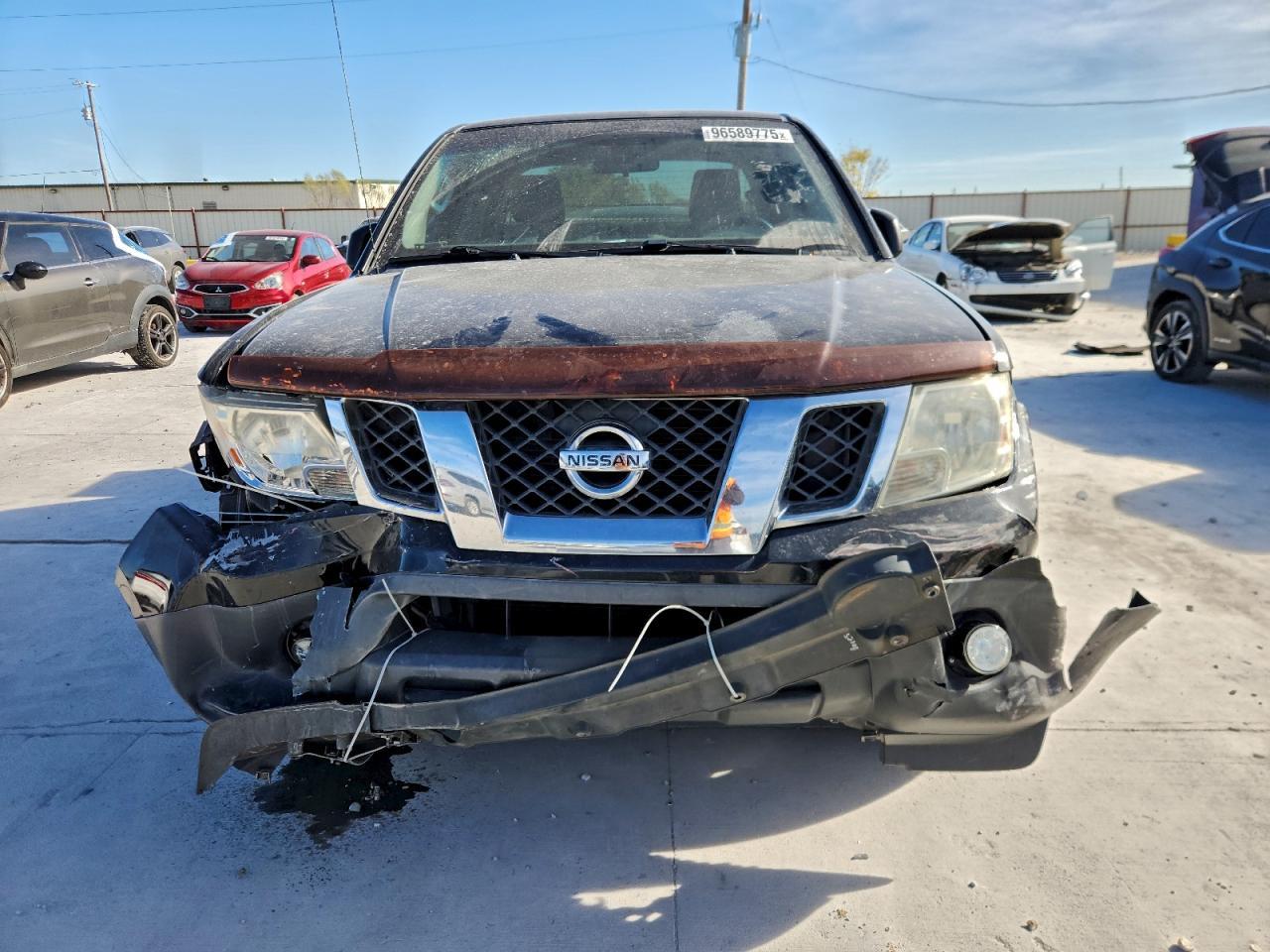 2015 NISSAN Frontier