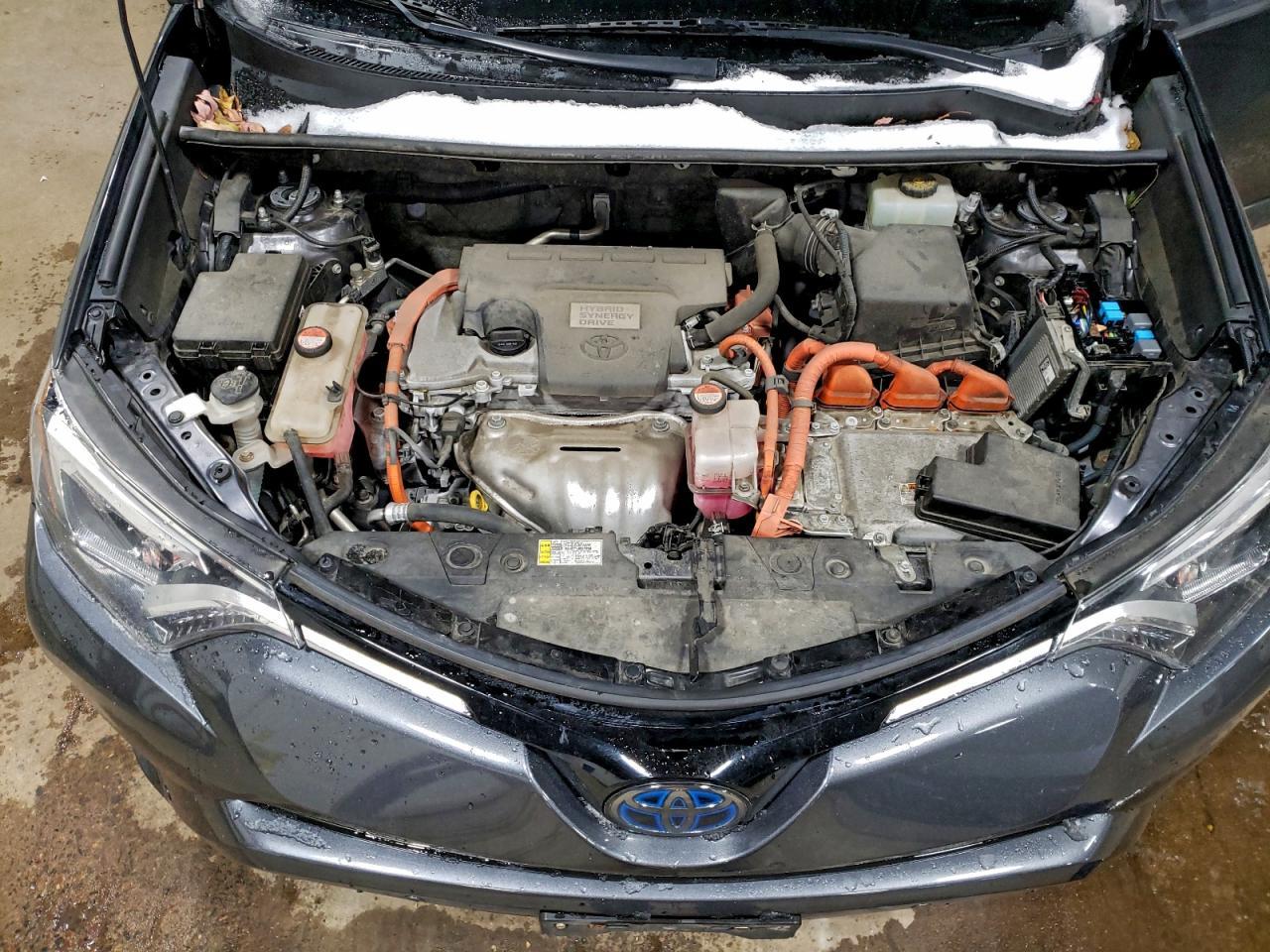 2016 TOYOTA RAV4