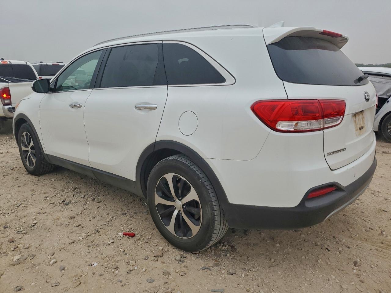 2016 KIA SORENTO