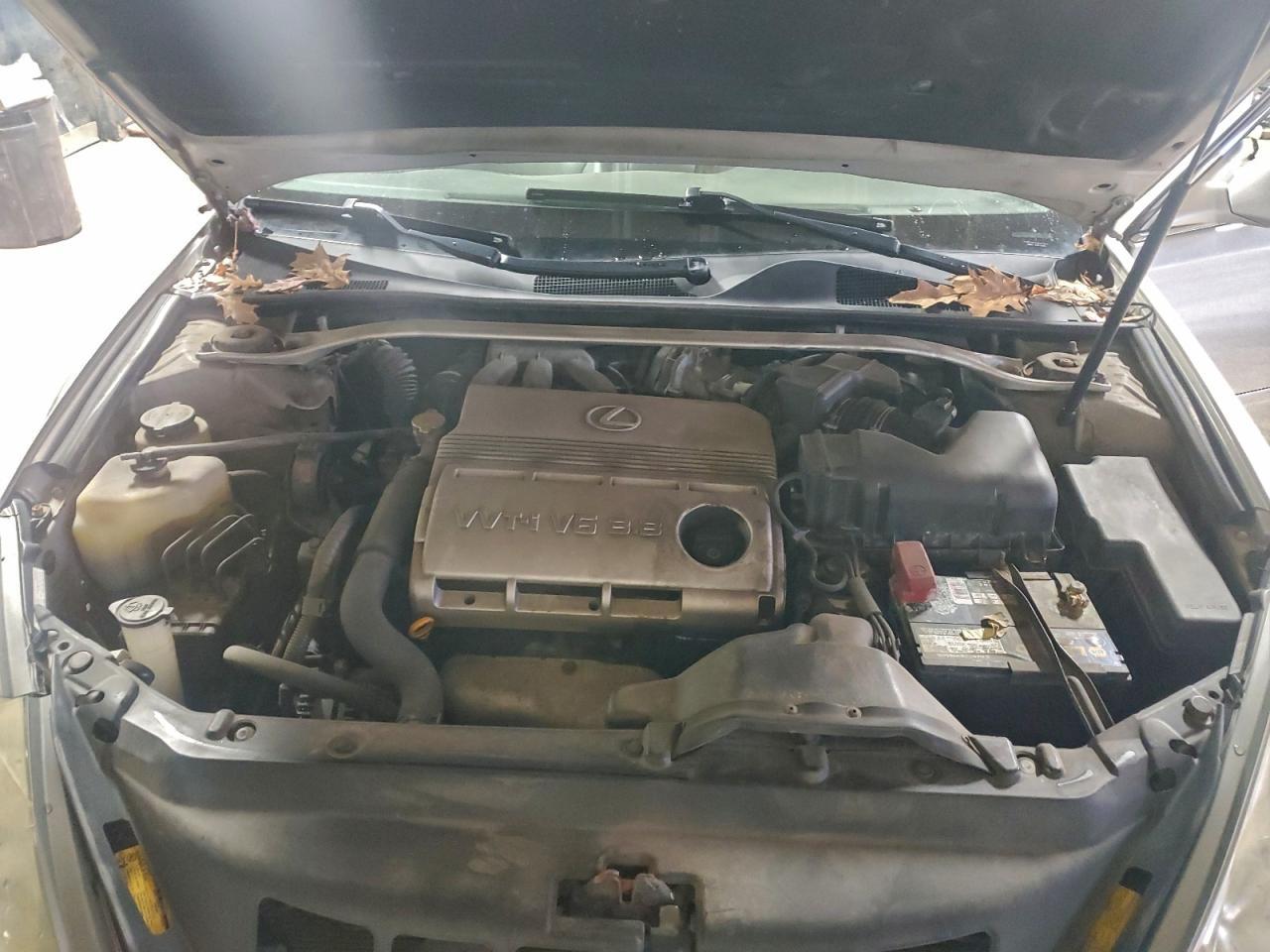 2005 LEXUS ES 330