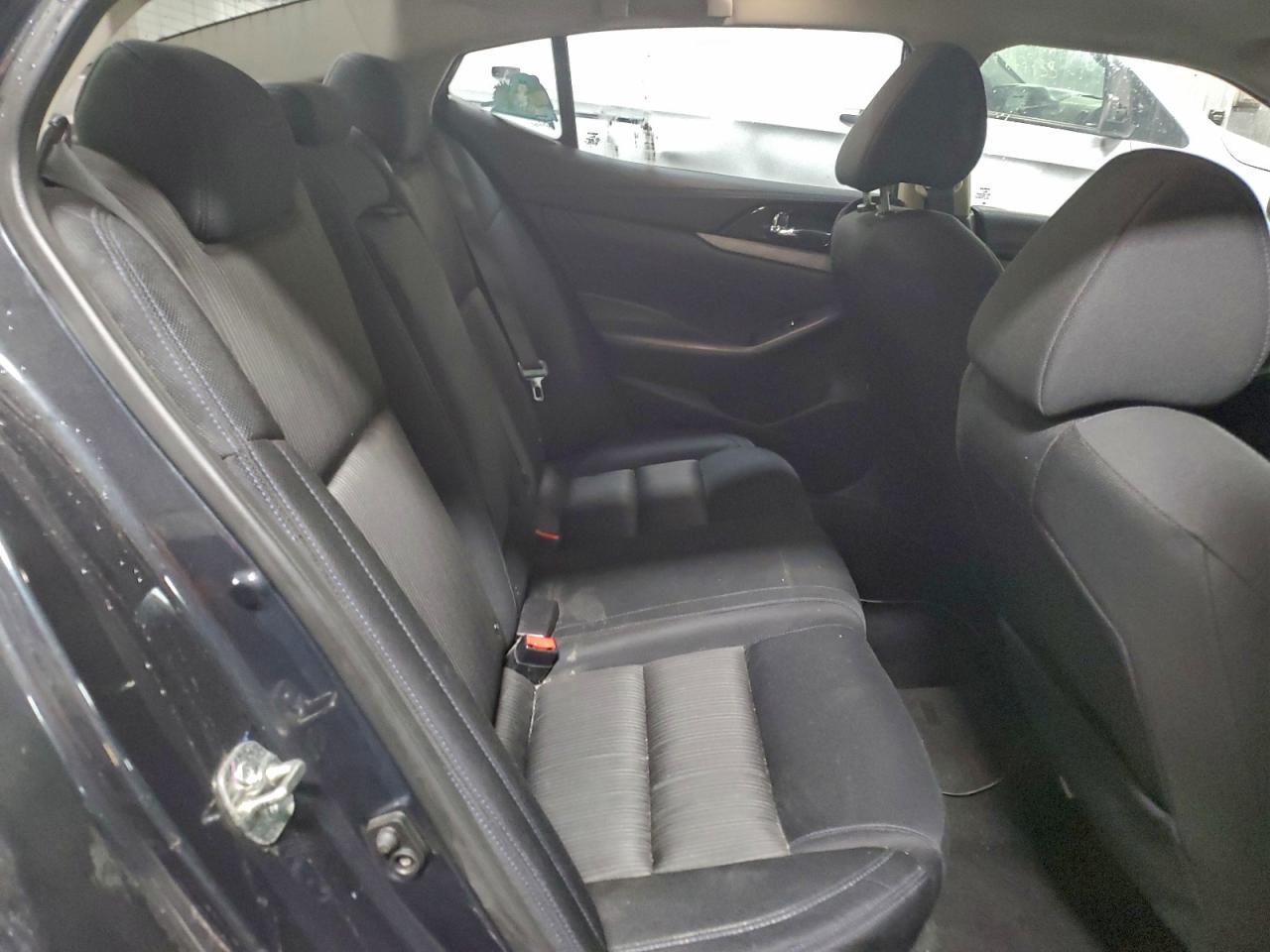 2017 NISSAN Maxima