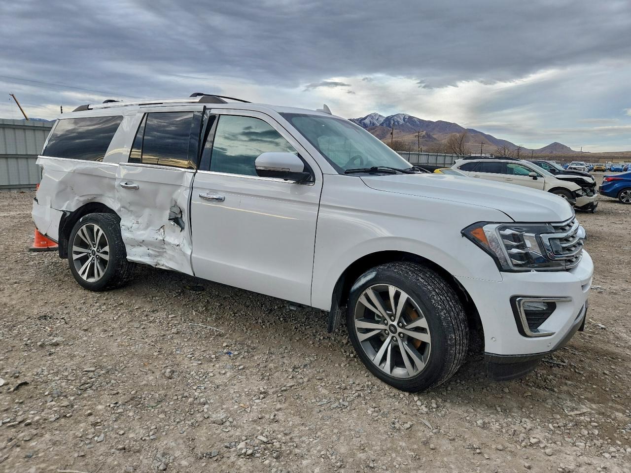 2021 FORD Expedition