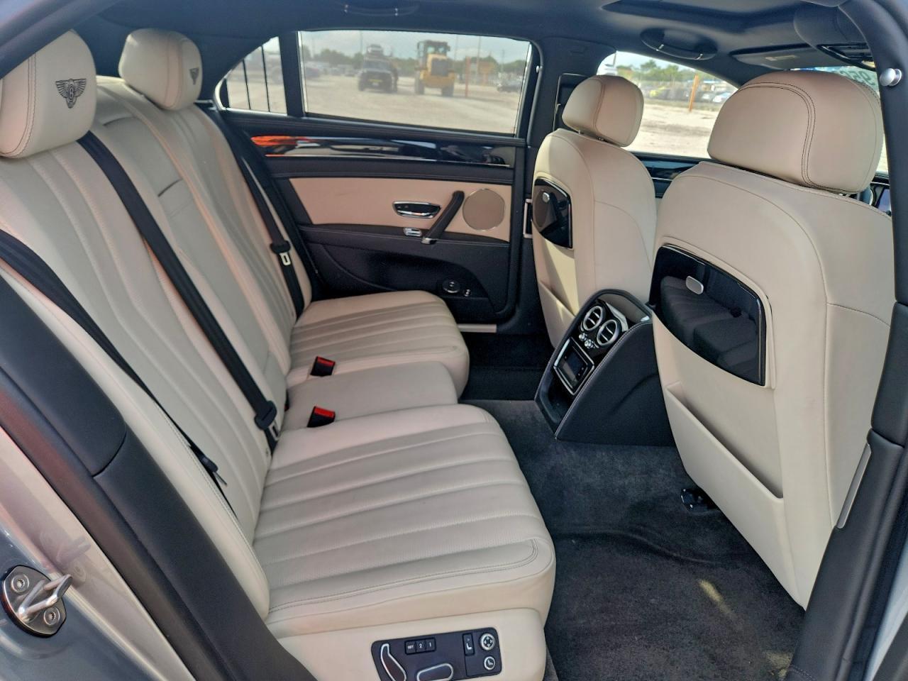 2014 BENTLEY Flying Spur
