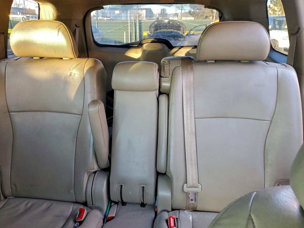 2012 TOYOTA HIGHLANDER