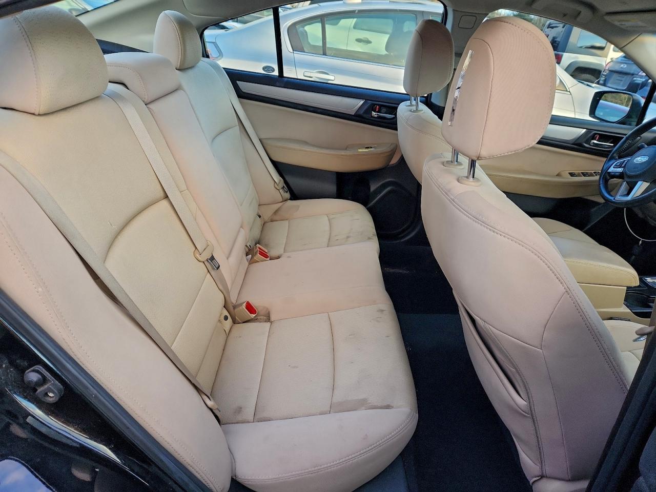 2016 SUBARU Legacy