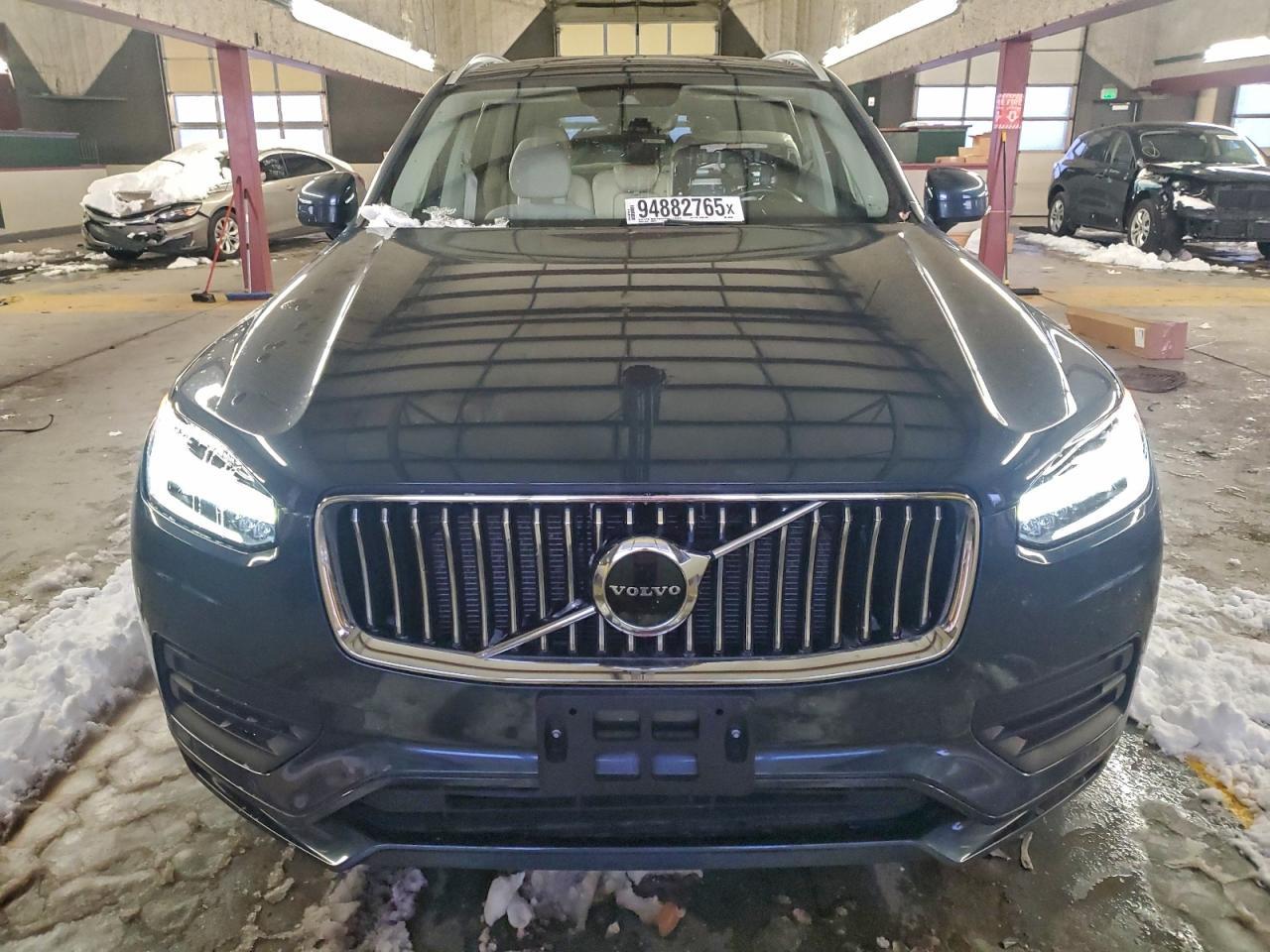 2020 VOLVO XC90