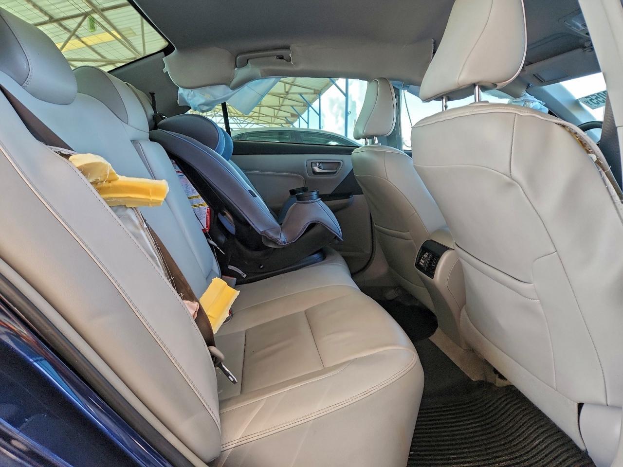 2017 TOYOTA CAMRY