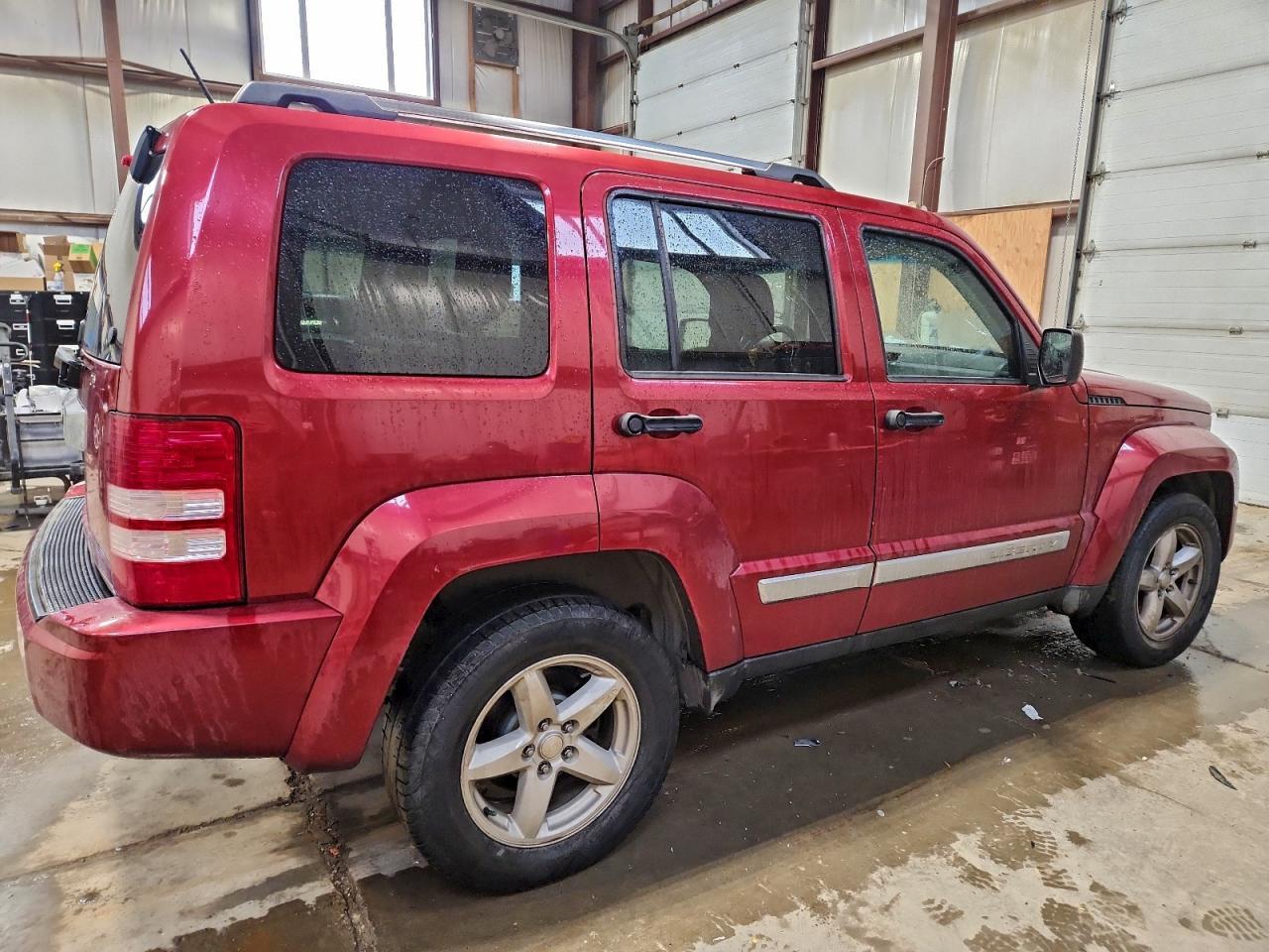 2012 JEEP Liberty