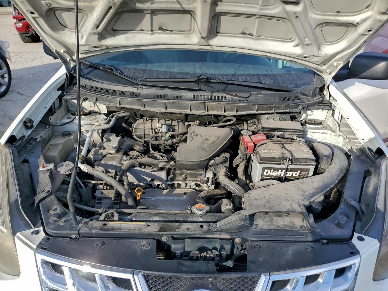 2015 NISSAN ROGUE