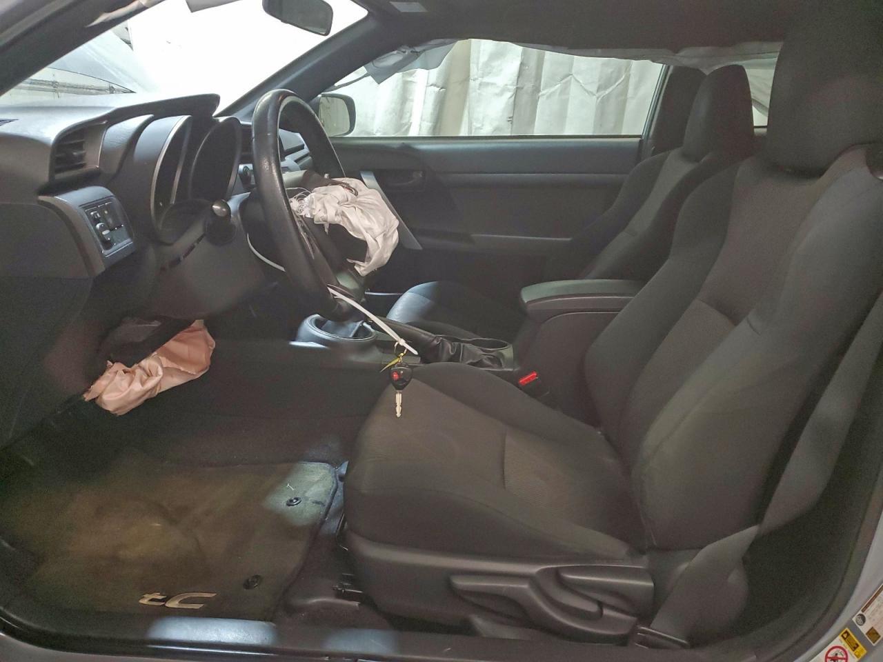 2012 TOYOTA SCION