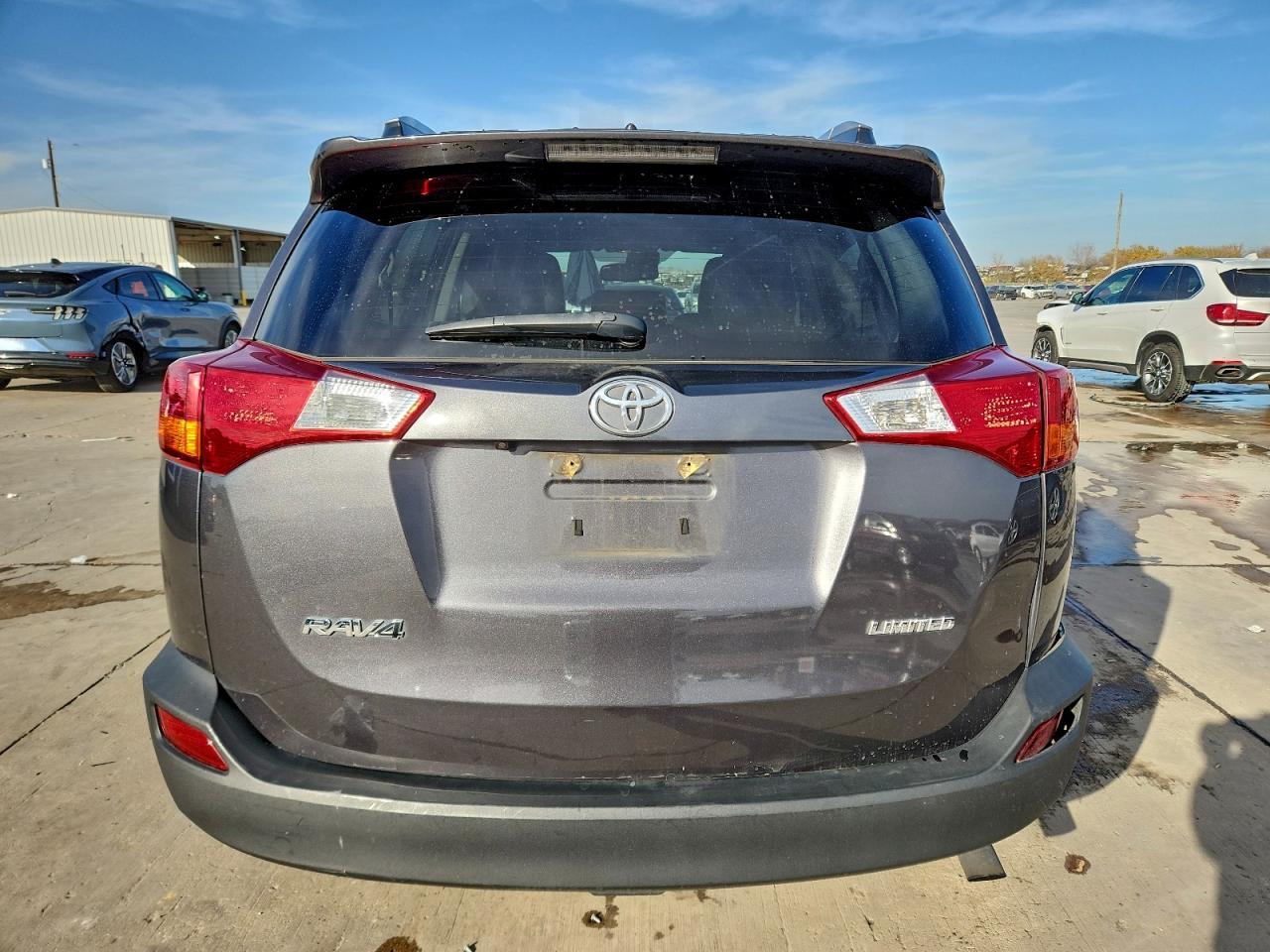 2015 TOYOTA RAV4