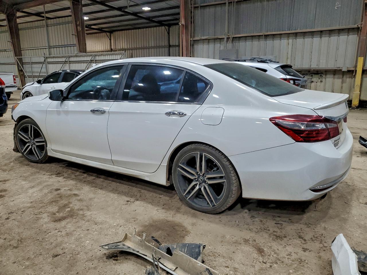 2016 HONDA ACCORD