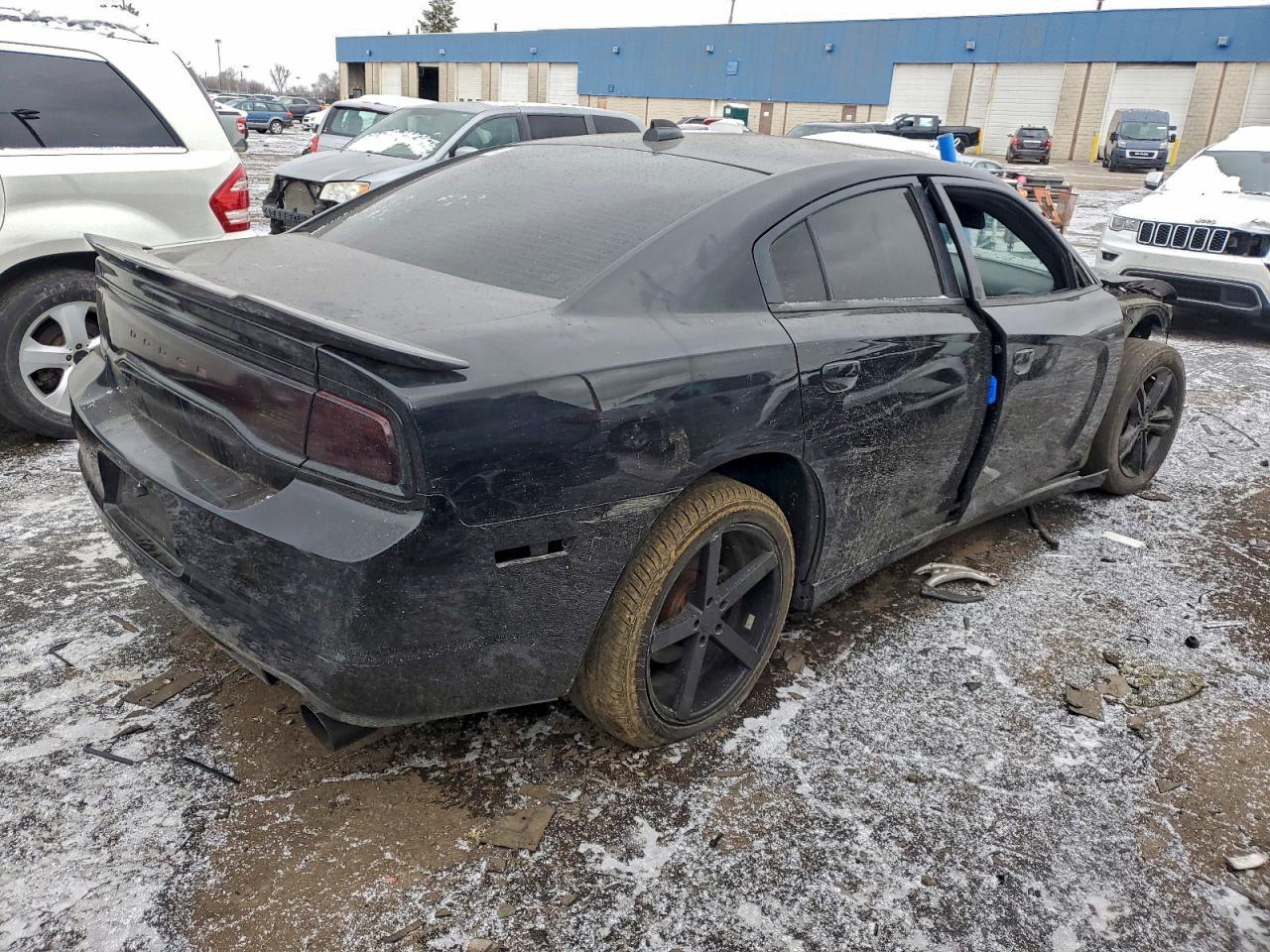 2013 DODGE CHARGER