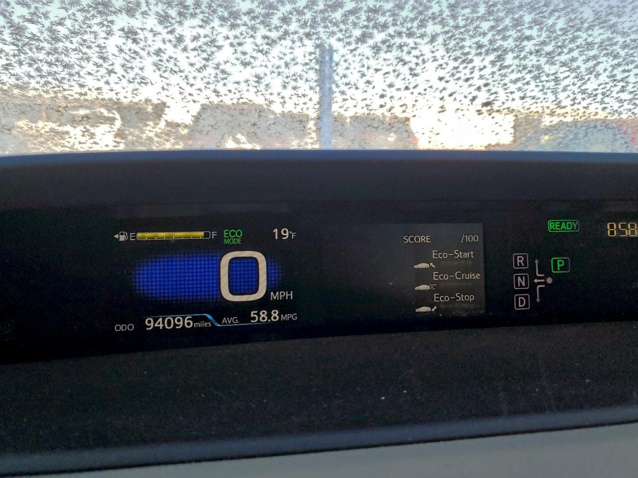 2016 TOYOTA PRIUS