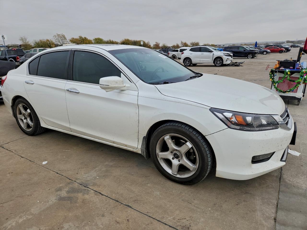 2015 HONDA ACCORD