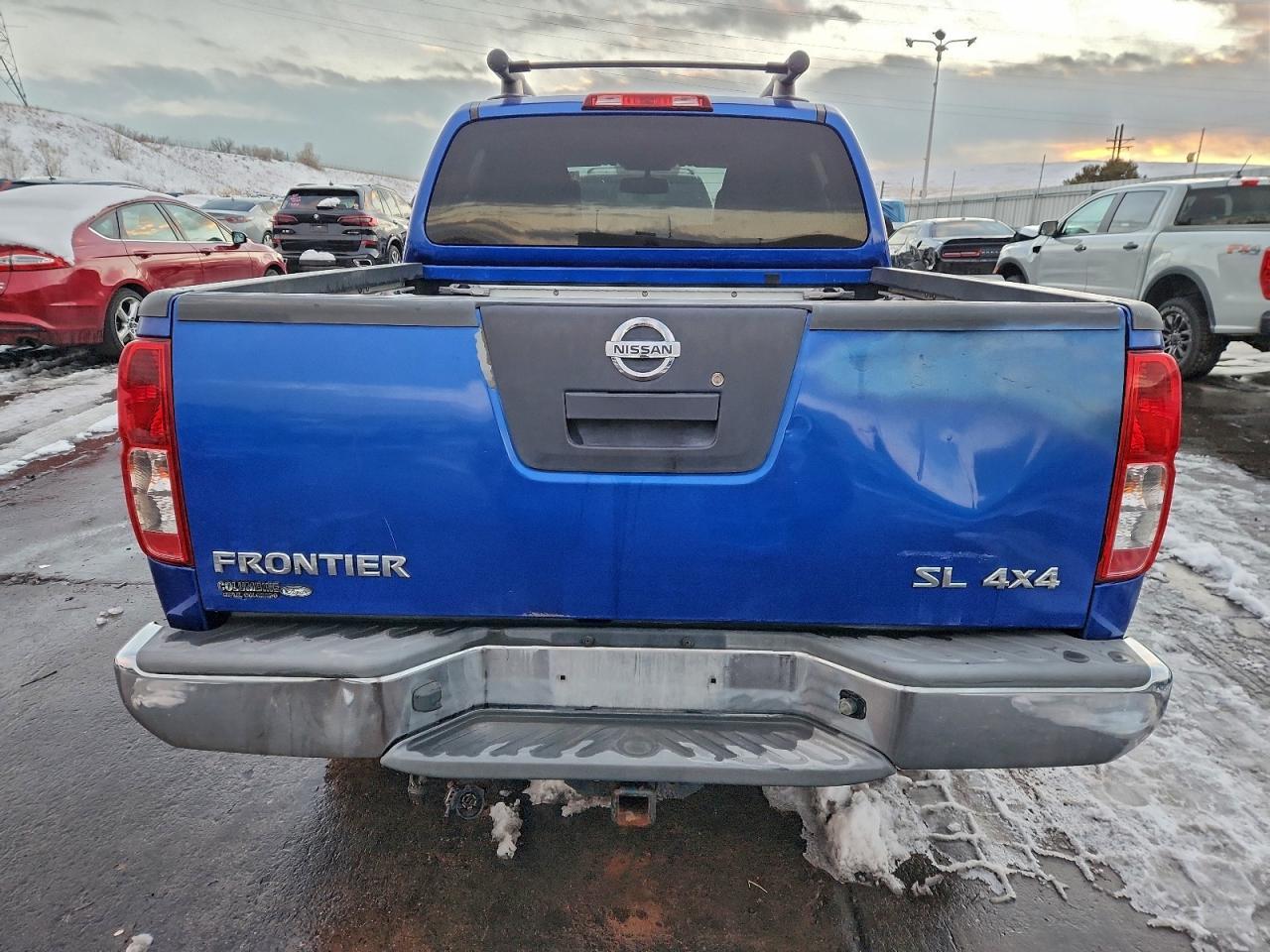 2012 NISSAN Frontier