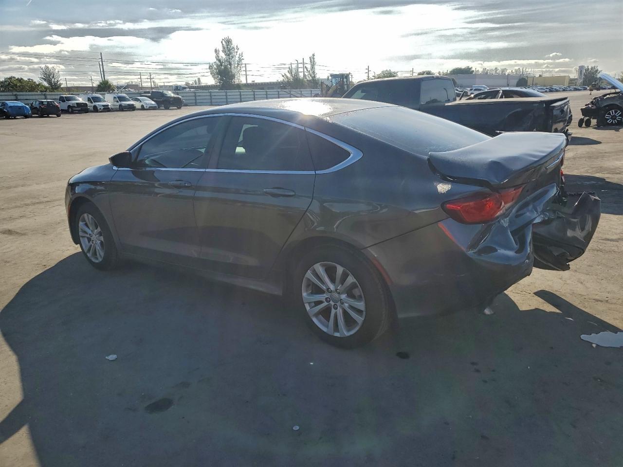 2016 CHRYSLER 200