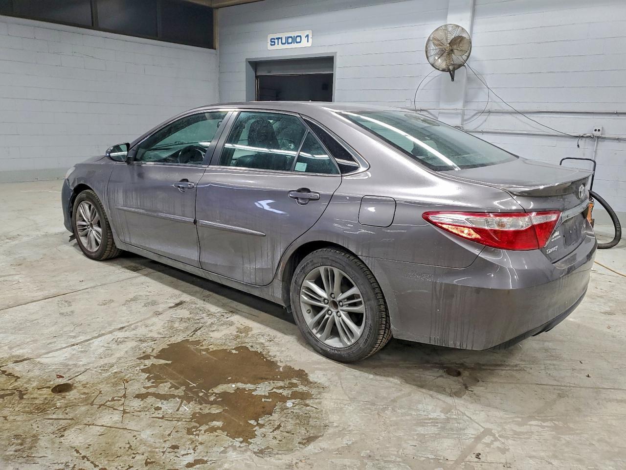 2017 TOYOTA CAMRY