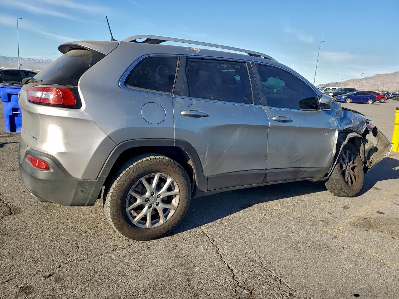 2017 JEEP CHEROKEE